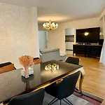 Luxury House Porte Versailles Eiffel Parigi
